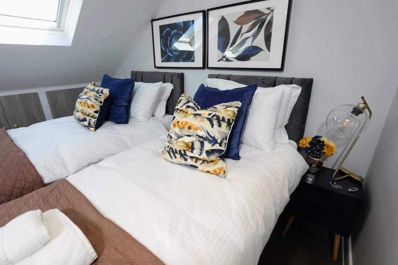Aisiki Apartments At Stanhope Road, North Finchley, Airconditioned Multiple 2 Or 3-Bedroom, Pet-Friendly Duplex Flats, King Or Twin Beds, Airconditioned & Free Wi-Fi Exterior photo