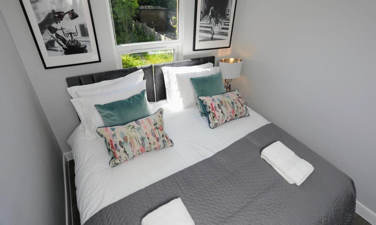Aisiki Apartments At Stanhope Road, North Finchley, Airconditioned Multiple 2 Or 3-Bedroom, Pet-Friendly Duplex Flats, King Or Twin Beds, Airconditioned & Free Wi-Fi Exterior photo