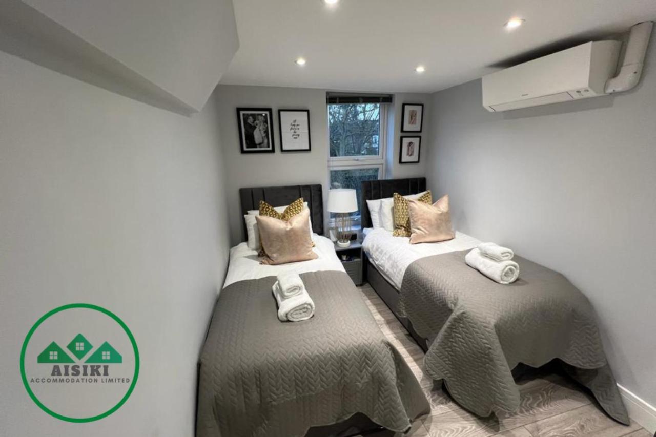 Aisiki Apartments At Stanhope Road, North Finchley, Airconditioned Multiple 2 Or 3-Bedroom, Pet-Friendly Duplex Flats, King Or Twin Beds, Airconditioned & Free Wi-Fi Exterior photo