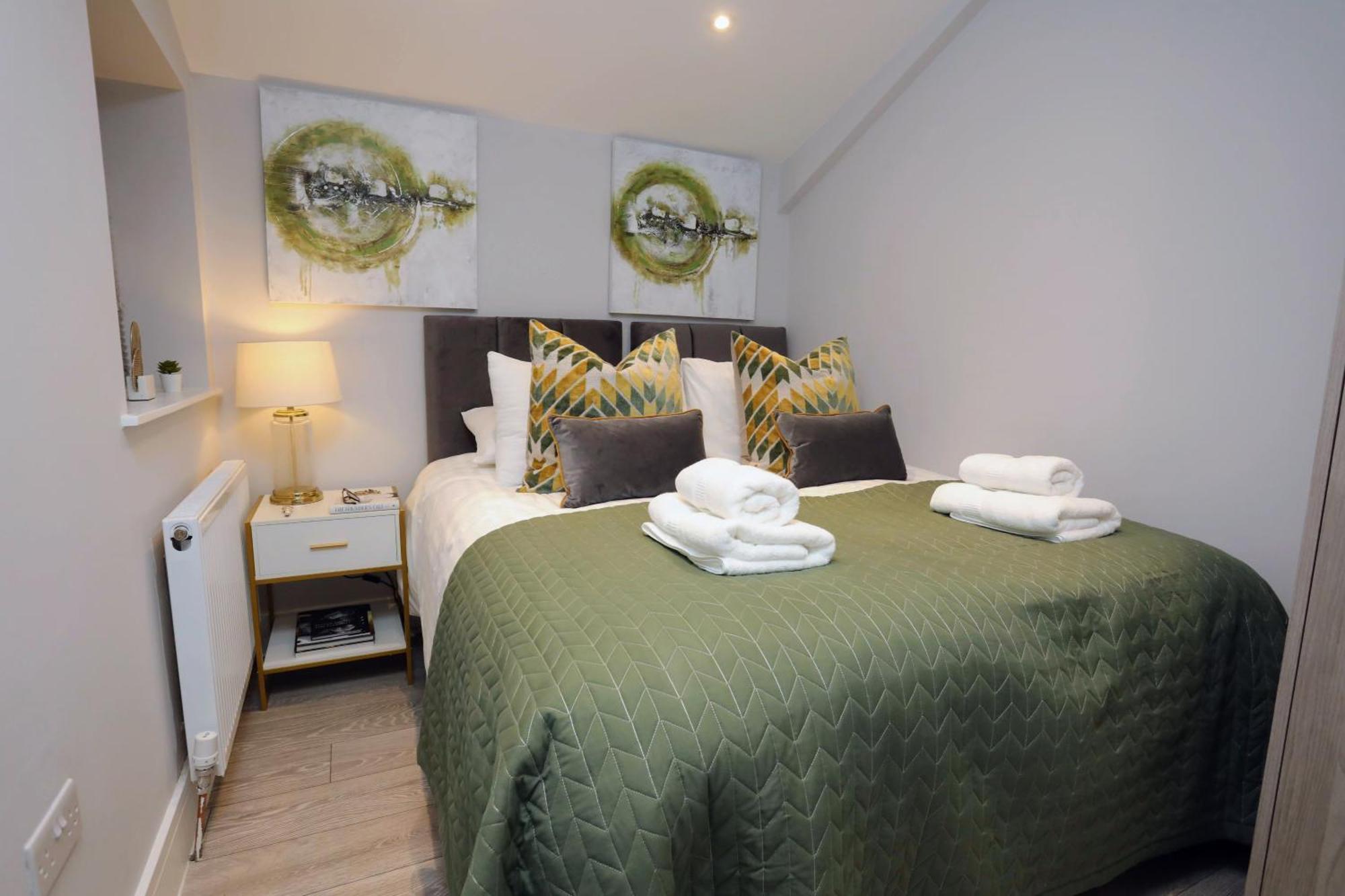 Aisiki Apartments At Stanhope Road, North Finchley, Airconditioned Multiple 2 Or 3-Bedroom, Pet-Friendly Duplex Flats, King Or Twin Beds, Airconditioned & Free Wi-Fi Exterior photo
